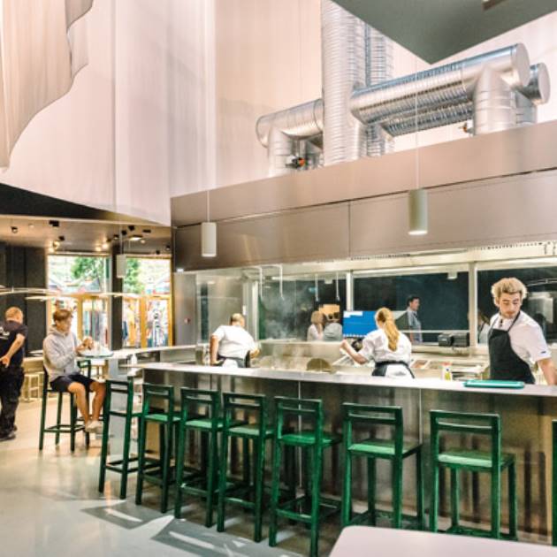 Gasoline-Grill_interir04_630x4100